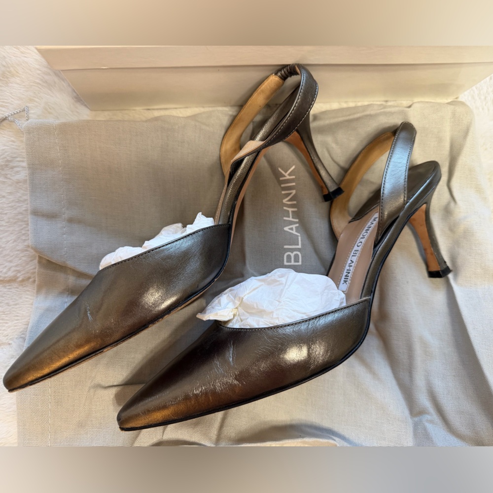 $995 Manolo Blahnik Metallic Silver Gray Slingback Heels 37 7 - Picture 4 of 10